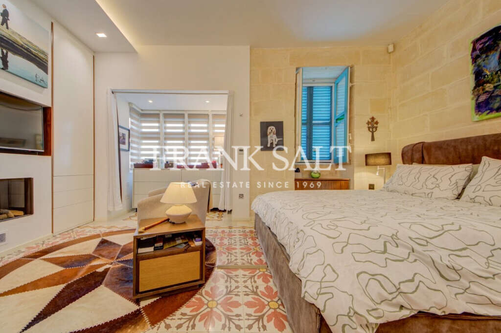 Cospicua, 3 Bedrooms Bedrooms, ,3 BathroomsBathrooms,For Sale,FRSA-924126