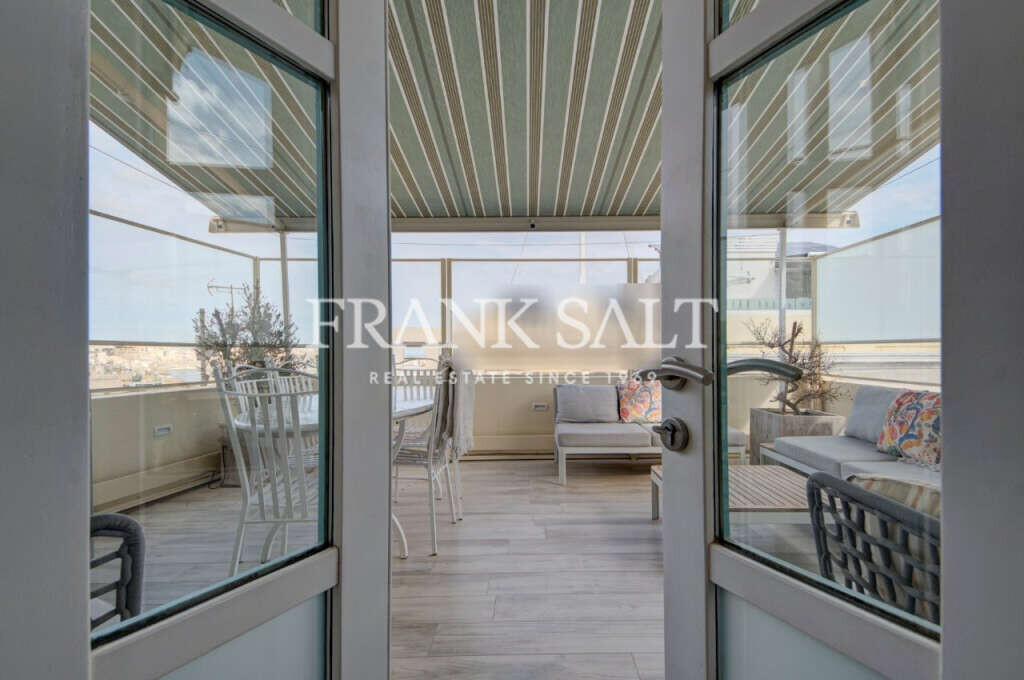 Cospicua, 3 Bedrooms Bedrooms, ,3 BathroomsBathrooms,For Sale,FRSA-924126