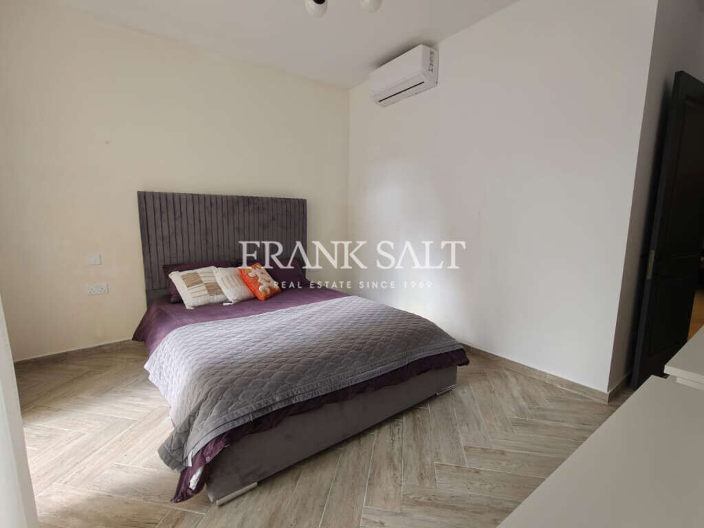 Rabat, 3 Bedrooms Bedrooms, ,1 BathroomBathrooms,For Sale,FRSA-924187