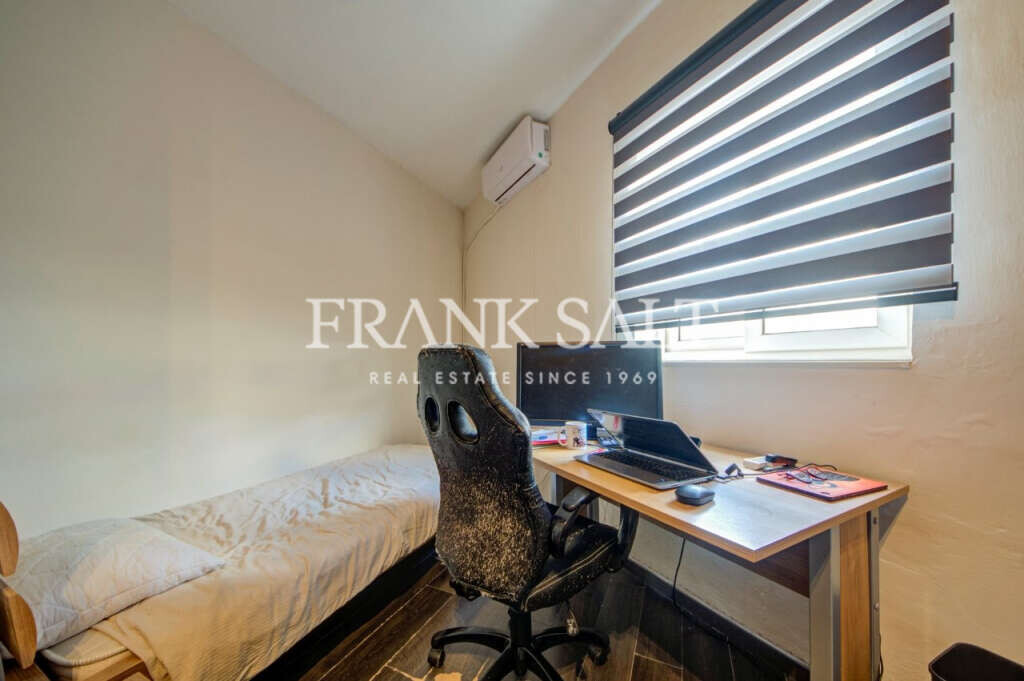 San Gwann, 3 Bedrooms Bedrooms, ,2 BathroomsBathrooms,For Sale,FRSA-923938