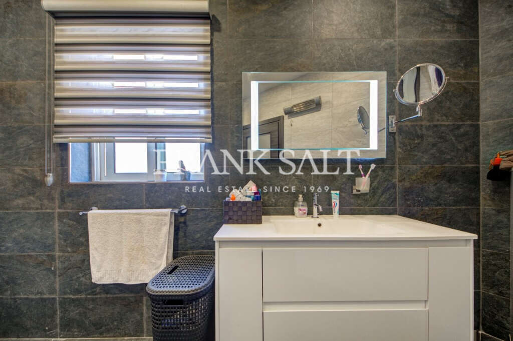 San Gwann, 3 Bedrooms Bedrooms, ,2 BathroomsBathrooms,For Sale,FRSA-923938