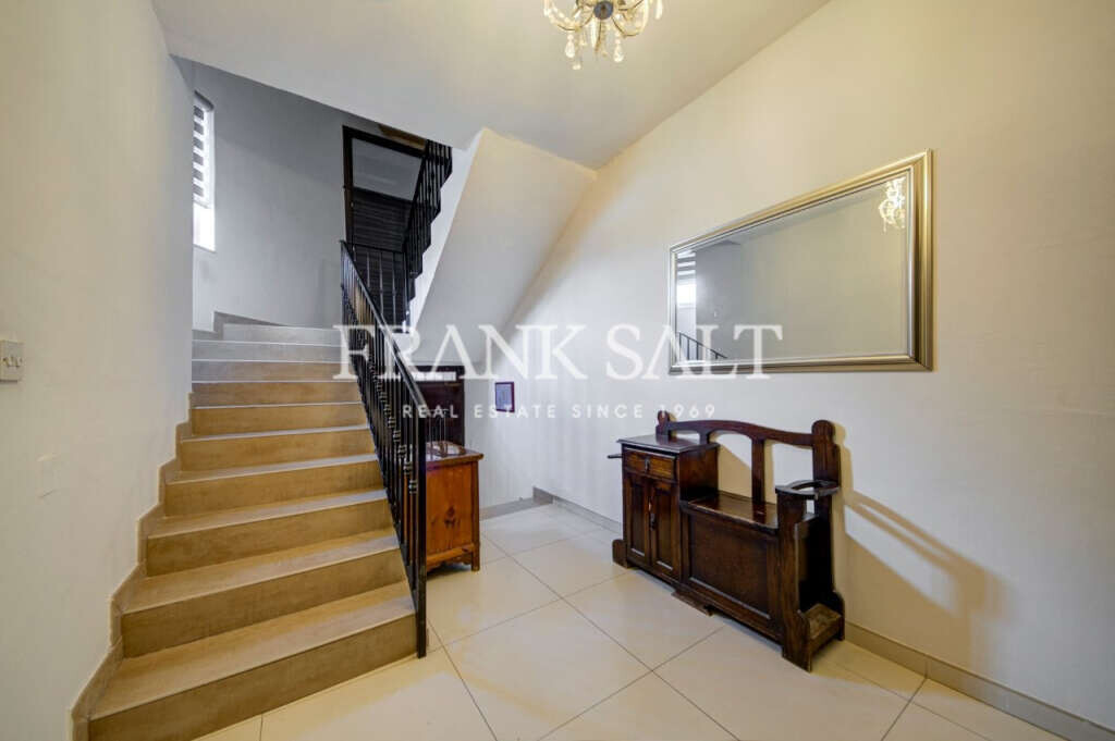 San Gwann, 3 Bedrooms Bedrooms, ,2 BathroomsBathrooms,For Sale,FRSA-923938