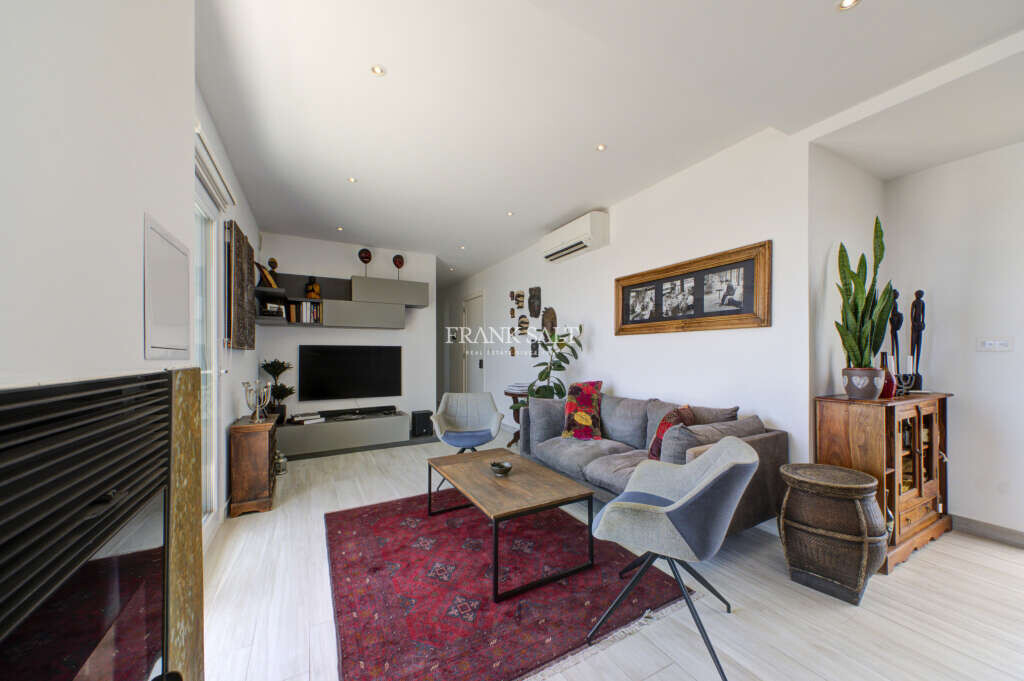 Marsascala, 2 Bedrooms Bedrooms, ,2 BathroomsBathrooms,For Sale,FRSA-320882