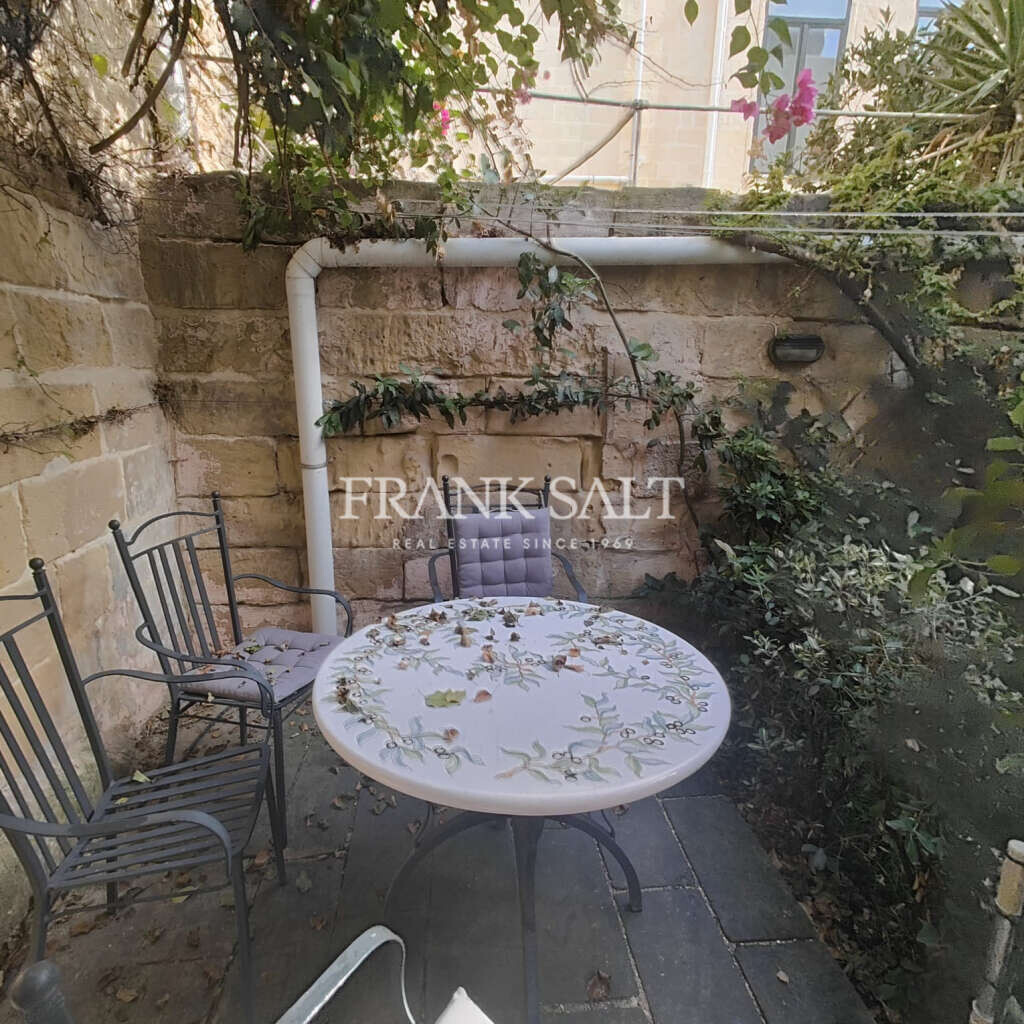 Pieta, 3 Bedrooms Bedrooms, ,2 BathroomsBathrooms,For Sale,FRSA-924092