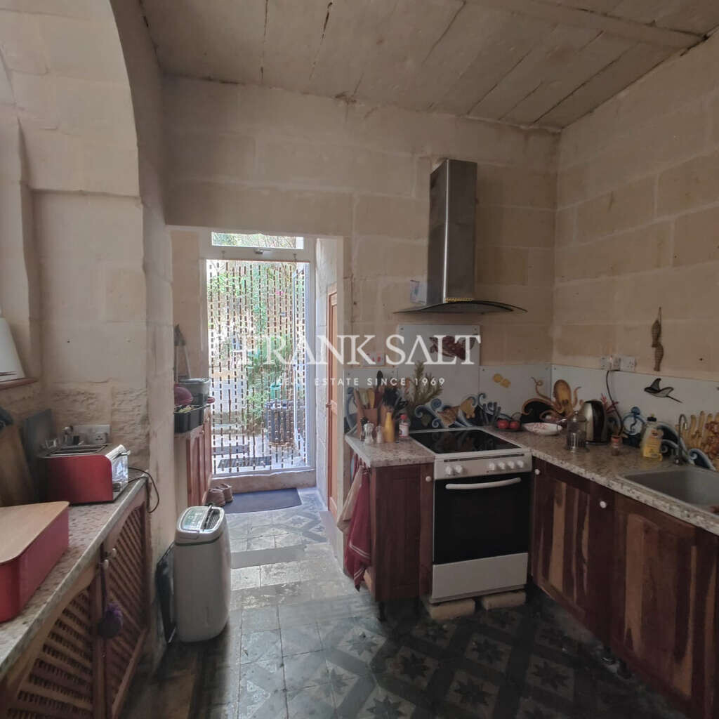 Pieta, 3 Bedrooms Bedrooms, ,2 BathroomsBathrooms,For Sale,FRSA-924092