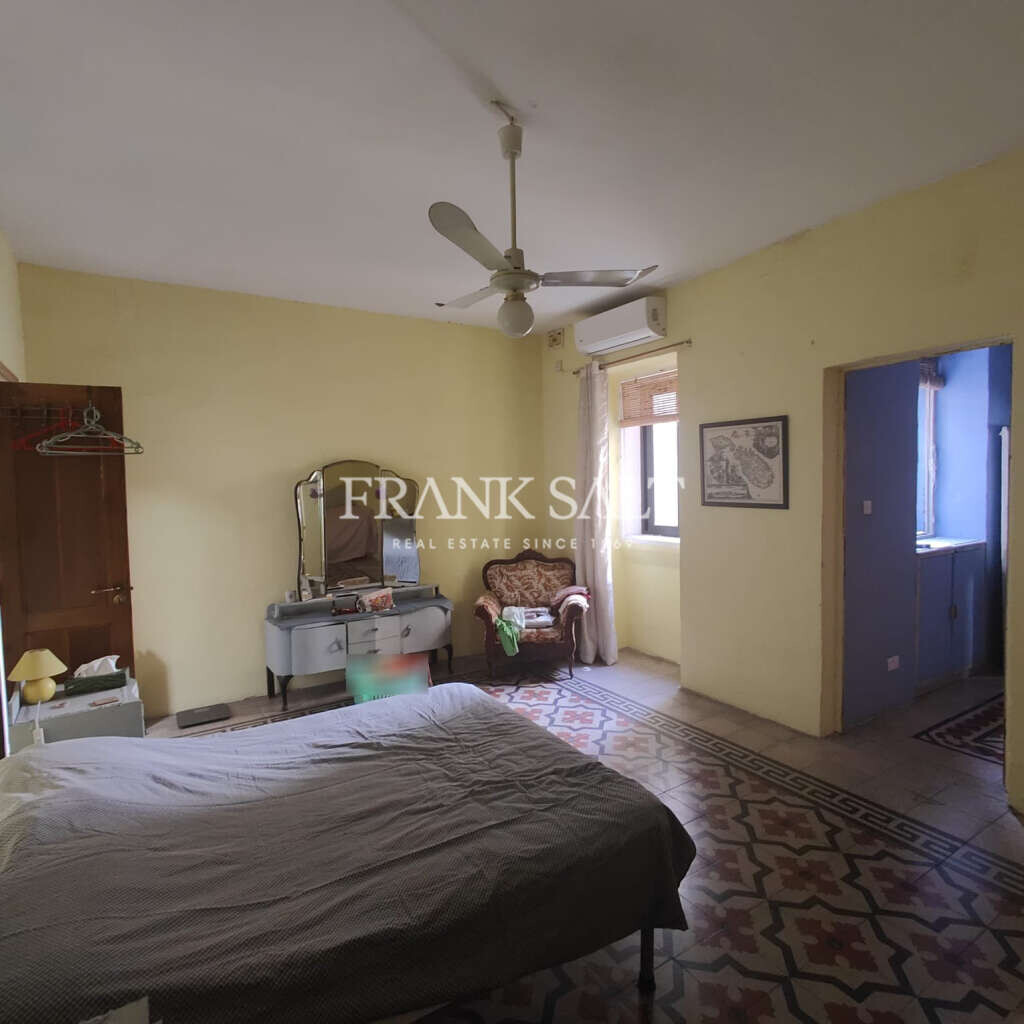 Pieta, 3 Bedrooms Bedrooms, ,2 BathroomsBathrooms,For Sale,FRSA-924092