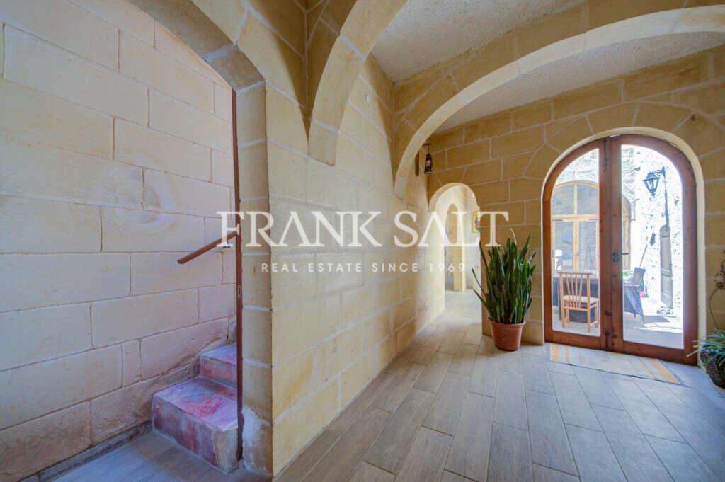 Ghasri, Gozo, 4 Bedrooms Bedrooms, ,4 BathroomsBathrooms,For Sale,FRSA-924166