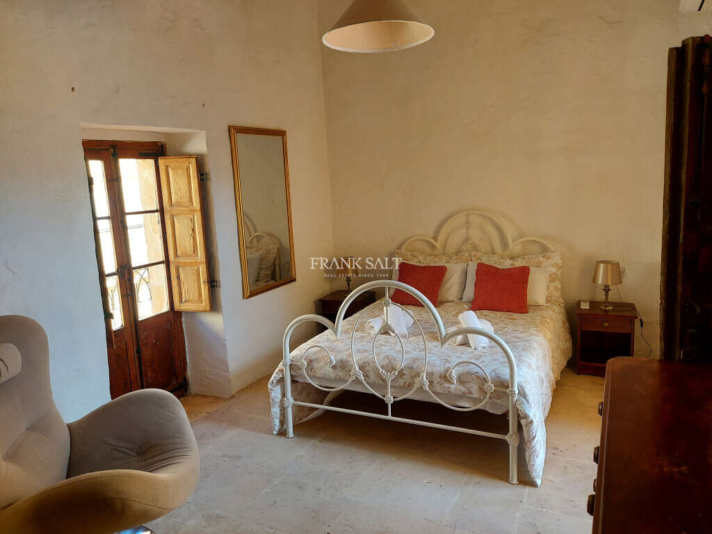 Ghasri, Gozo, 4 Bedrooms Bedrooms, ,4 BathroomsBathrooms,For Sale,FRSA-924166