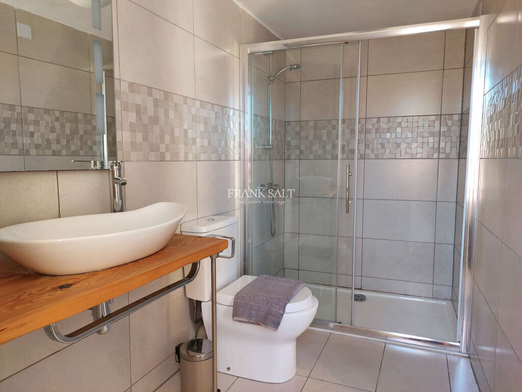 Ghasri, Gozo, 4 Bedrooms Bedrooms, ,4 BathroomsBathrooms,For Sale,FRSA-924166