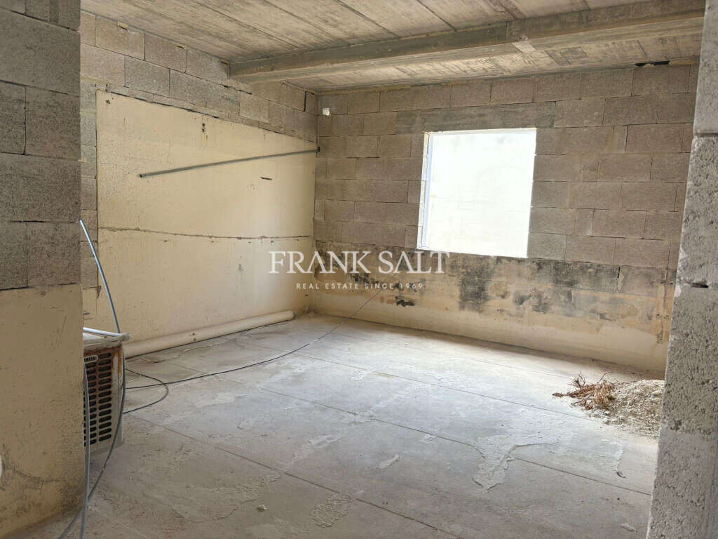 Birkirkara, 3 Bedrooms Bedrooms, ,2 BathroomsBathrooms,For Sale,FRSA-922125