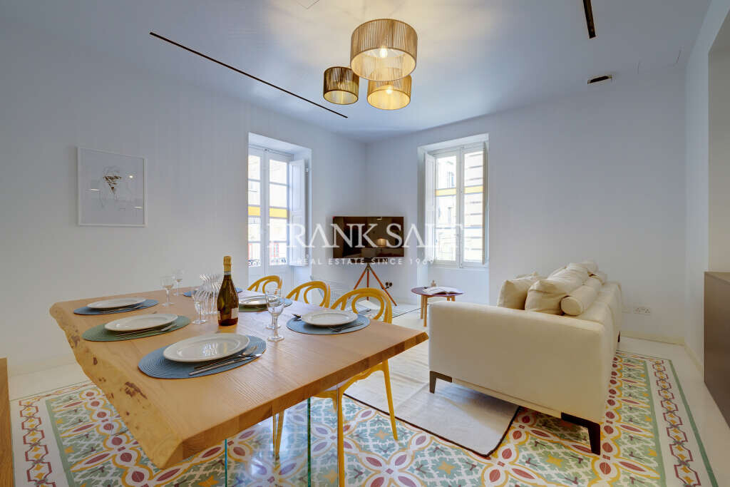 Valletta, 2 Bedrooms Bedrooms, ,For Sale,FRSA-923649