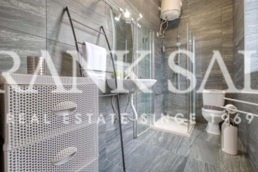 Sliema, 4 Bedrooms Bedrooms, ,3 BathroomsBathrooms,For Sale,FRSA-923743