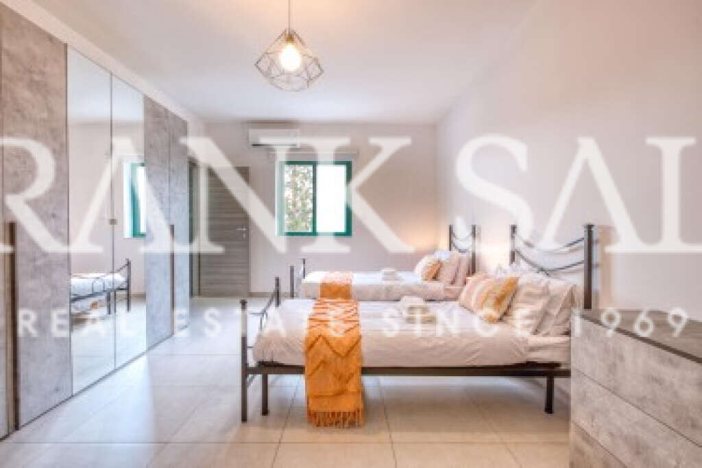 Sliema, 4 Bedrooms Bedrooms, ,3 BathroomsBathrooms,For Sale,FRSA-923743