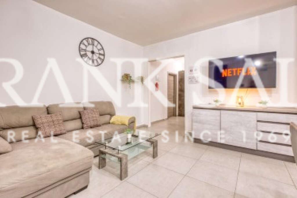 Sliema, 4 Bedrooms Bedrooms, ,3 BathroomsBathrooms,For Sale,FRSA-923743