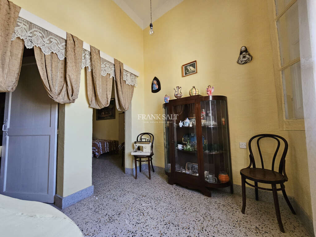 Gudja, 3 Bedrooms Bedrooms, ,1 BathroomBathrooms,For Sale,FRSA-428323