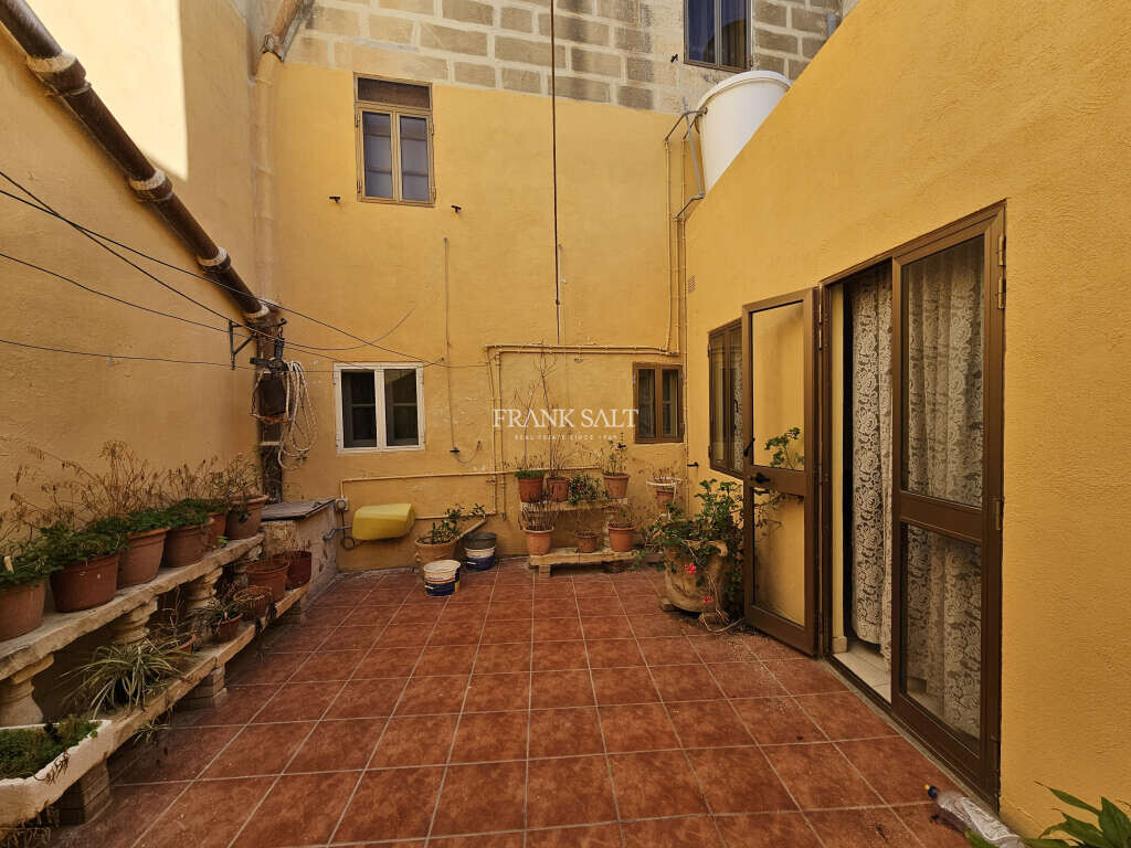 Gudja, 3 Bedrooms Bedrooms, ,1 BathroomBathrooms,For Sale,FRSA-428323