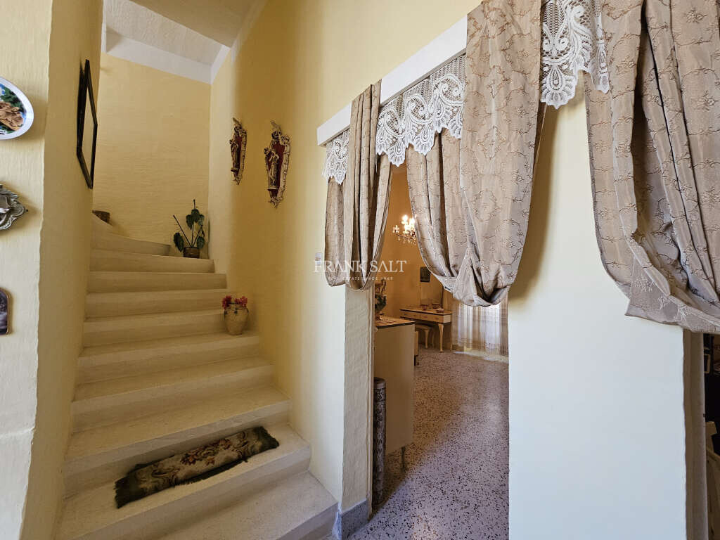 Gudja, 3 Bedrooms Bedrooms, ,1 BathroomBathrooms,For Sale,FRSA-428323