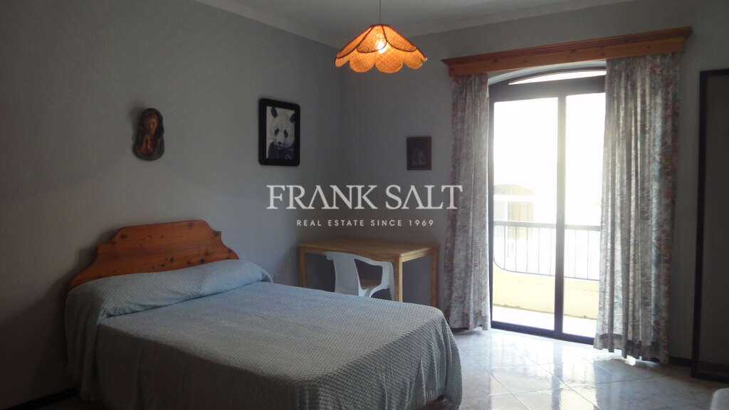 Marsalforn, Gozo, 3 Bedrooms Bedrooms, ,1 BathroomBathrooms,For Sale,FRSA-923721