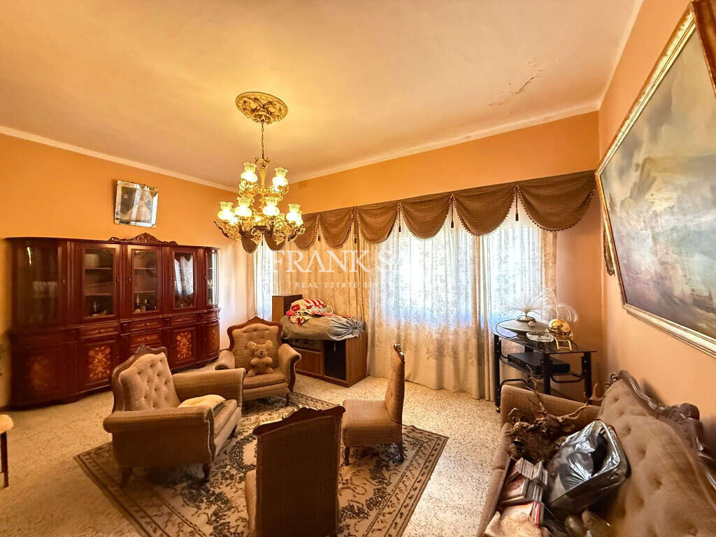 Victoria, Gozo, 2 Bedrooms Bedrooms, ,For Sale,FRSA-923734