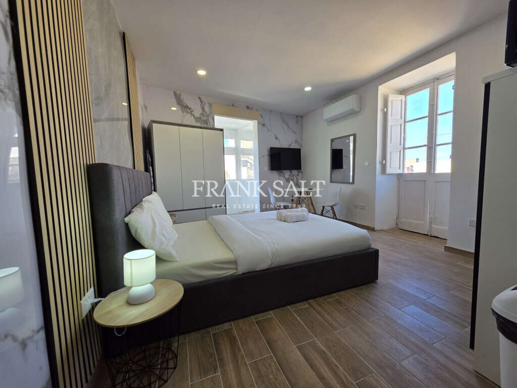 Hamrun, 5 Bedrooms Bedrooms, ,7 BathroomsBathrooms,For Sale,FRSA-923486