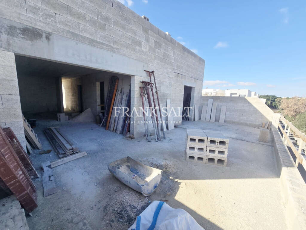 Fgura, 3 Bedrooms Bedrooms, ,1 BathroomBathrooms,For Sale,FRSA-923576