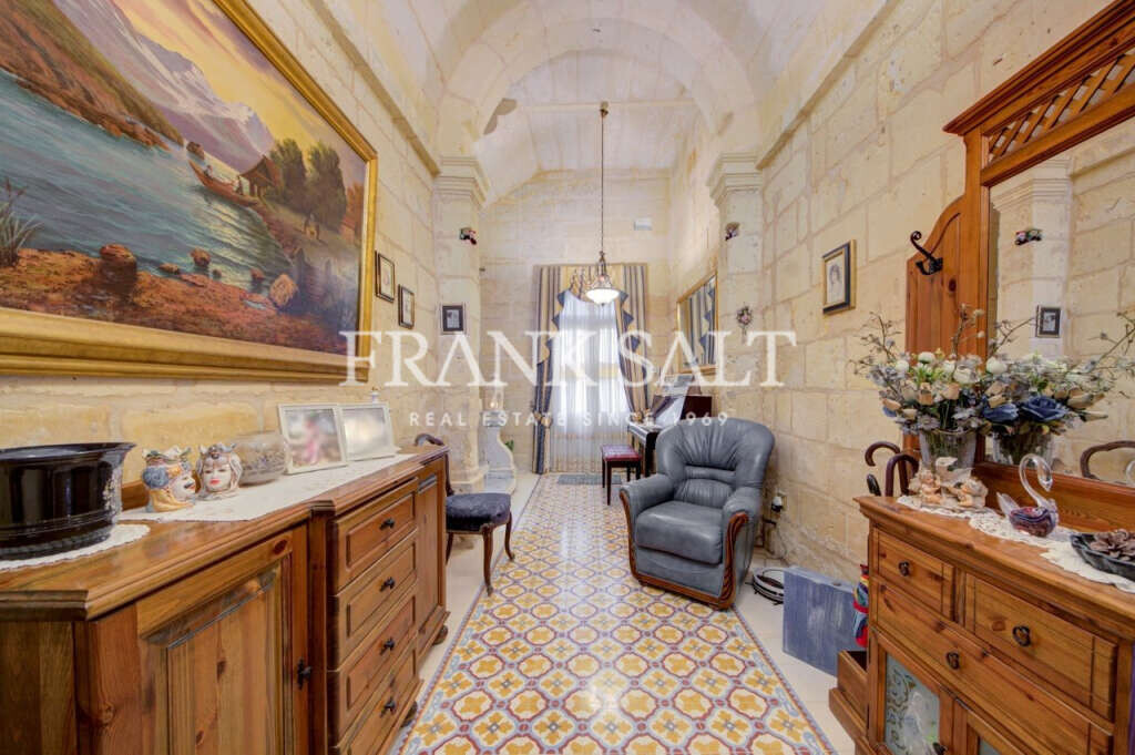 Zabbar, 3 Bedrooms Bedrooms, ,1 BathroomBathrooms,For Sale,FRSA-923139