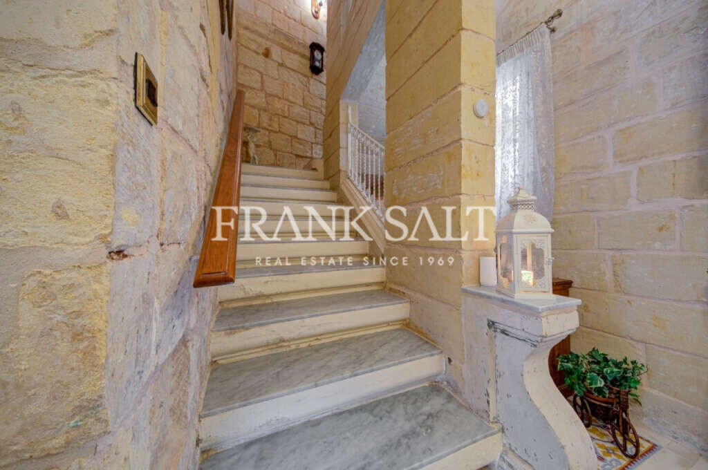 Zabbar, 3 Bedrooms Bedrooms, ,1 BathroomBathrooms,For Sale,FRSA-923139