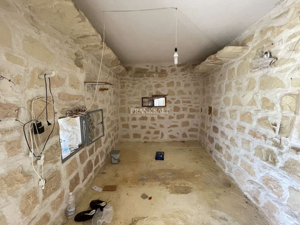 Qrendi, ,For Sale,FRSA-428028