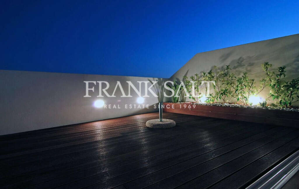 Mgarr, 2 Bedrooms Bedrooms, ,2 BathroomsBathrooms,For Sale,FRSA-923533