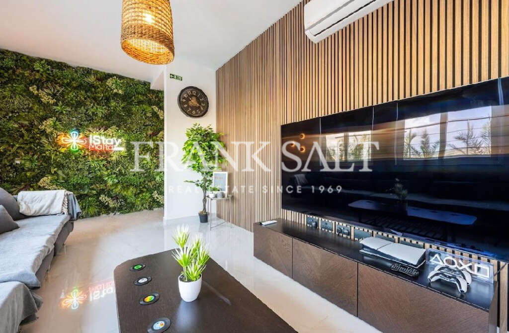 Zurrieq, 4 Bedrooms Bedrooms, ,3 BathroomsBathrooms,For Sale,FRSA-923476