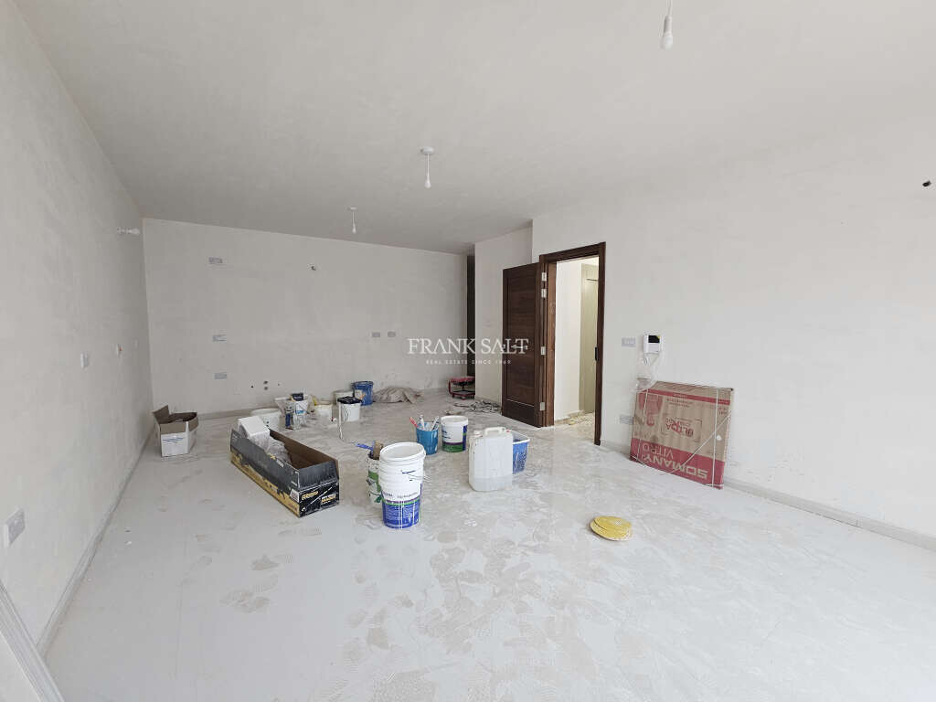 Zurrieq, 3 Bedrooms Bedrooms, ,2 BathroomsBathrooms,For Sale,FRSA-923433