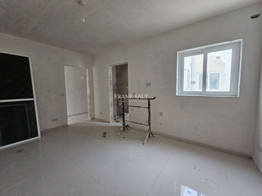 Zurrieq, 3 Bedrooms Bedrooms, ,2 BathroomsBathrooms,For Sale,FRSA-923433