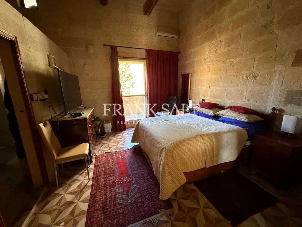 Santa Lucija (Gozo), Gozo, 3 Bedrooms Bedrooms, ,4 BathroomsBathrooms,For Sale,FRSA-923428
