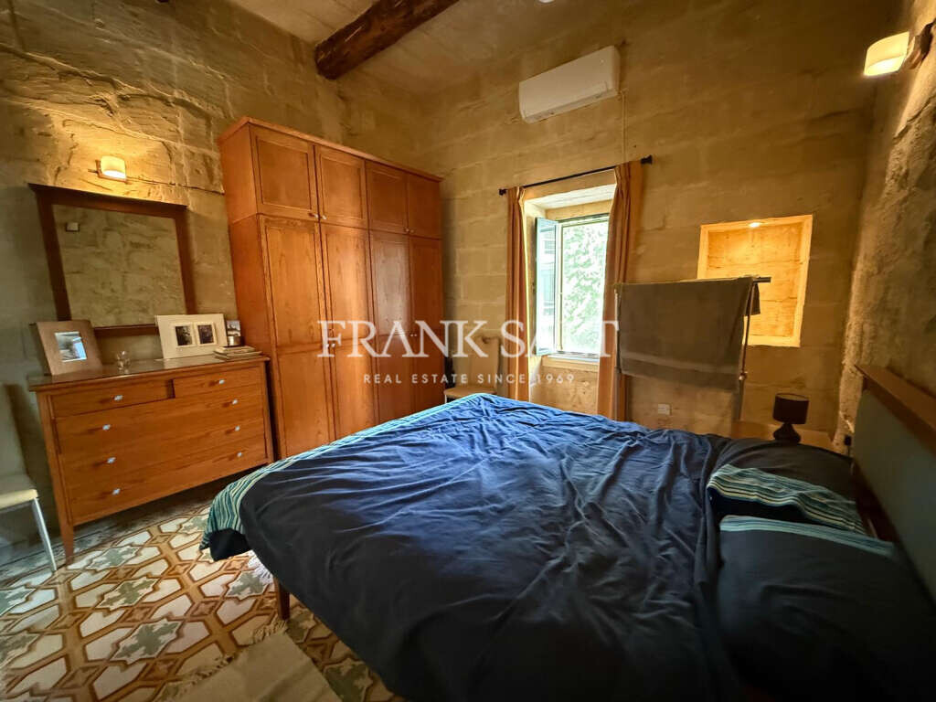 Santa Lucija (Gozo), Gozo, 3 Bedrooms Bedrooms, ,4 BathroomsBathrooms,For Sale,FRSA-923428