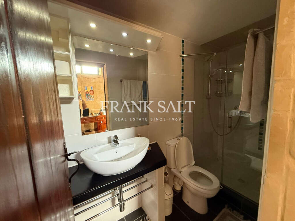 Santa Lucija (Gozo), Gozo, 3 Bedrooms Bedrooms, ,4 BathroomsBathrooms,For Sale,FRSA-923428