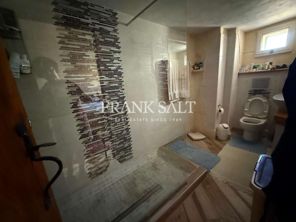 Santa Lucija (Gozo), Gozo, 3 Bedrooms Bedrooms, ,4 BathroomsBathrooms,For Sale,FRSA-923428