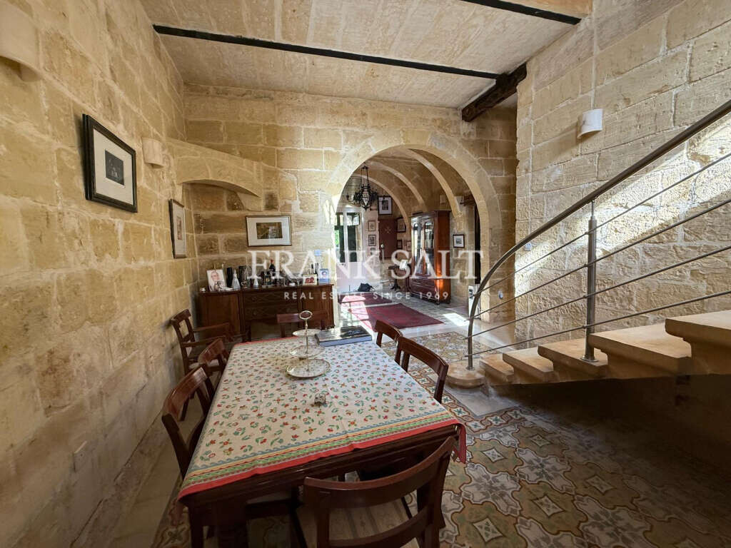 Santa Lucija (Gozo), Gozo, 3 Bedrooms Bedrooms, ,4 BathroomsBathrooms,For Sale,FRSA-923428