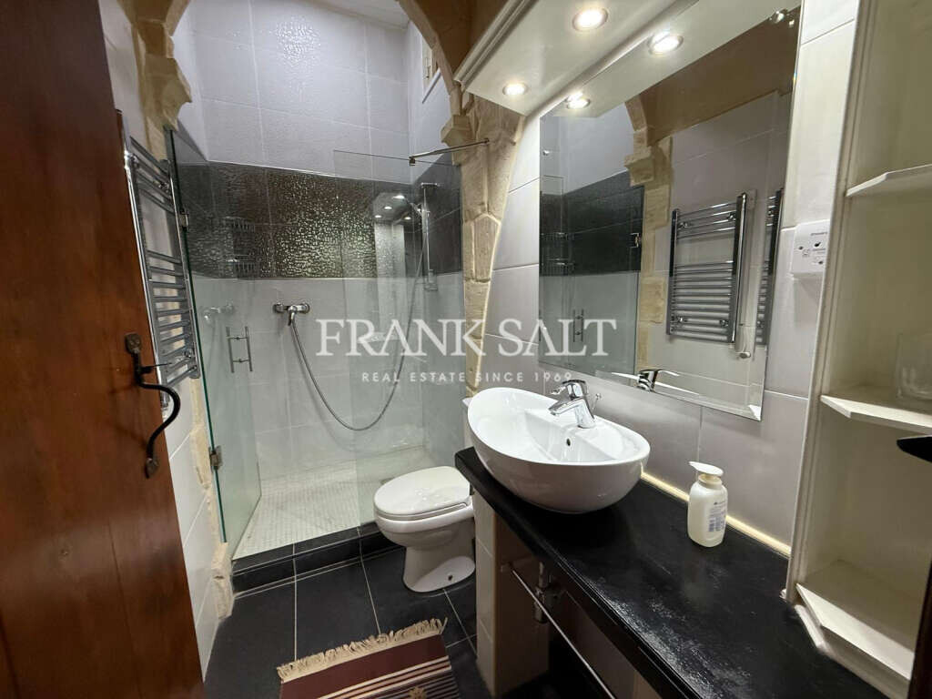 Santa Lucija (Gozo), Gozo, 3 Bedrooms Bedrooms, ,4 BathroomsBathrooms,For Sale,FRSA-923428