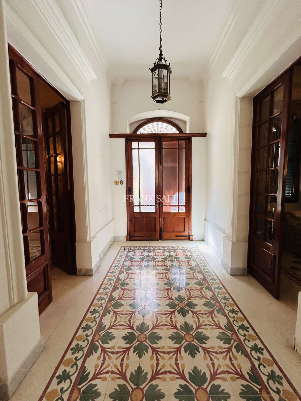 Sliema, 4 Bedrooms Bedrooms, ,3 BathroomsBathrooms,For Sale,FRSA-923211 Sliema, 4 Bedrooms Bedrooms, ,3 BathroomsBathrooms,For Sale,FRSA-923211