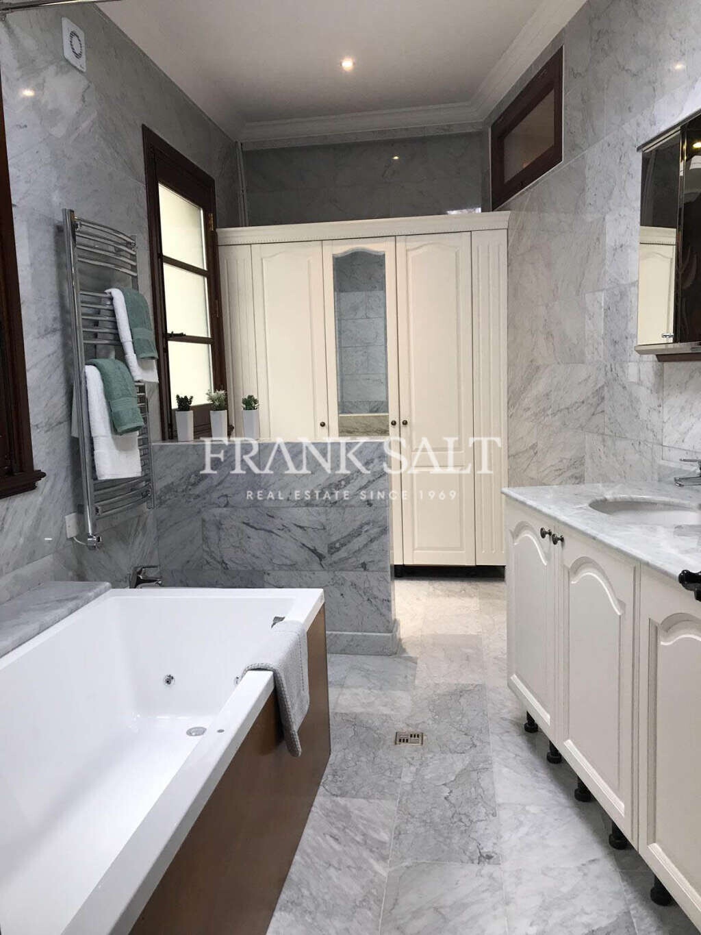 Kalkara, 2 Bedrooms Bedrooms, ,2 BathroomsBathrooms,For Sale,FRSA-923006