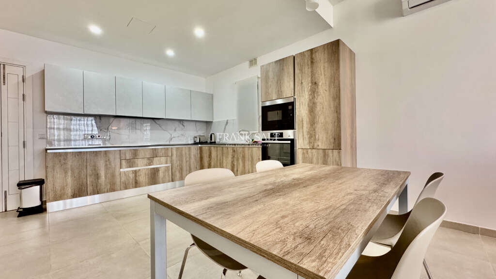 Pender Gardens, 1 Bedroom Bedrooms, ,For Sale,FRSA-923197