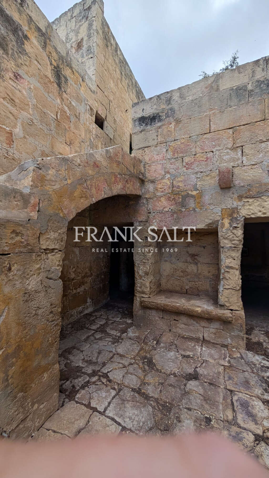 Birkirkara, 1 Bedroom Bedrooms, ,For Sale,FRSA-923207