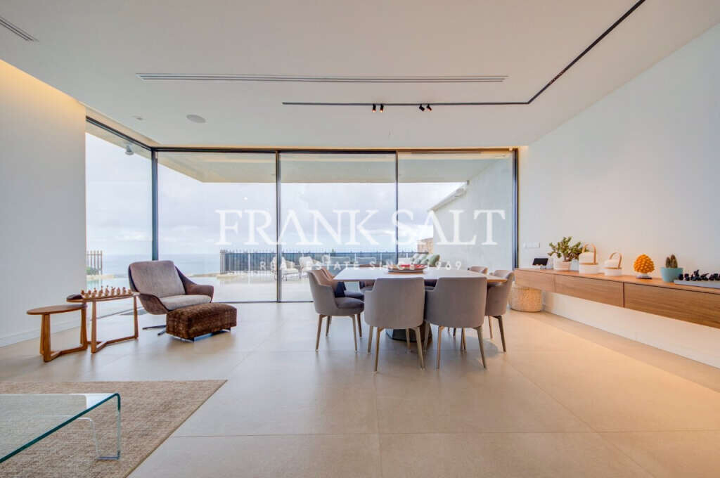 Madliena, 5 Bedrooms Bedrooms, ,3 BathroomsBathrooms,For Sale,FRSA-922801