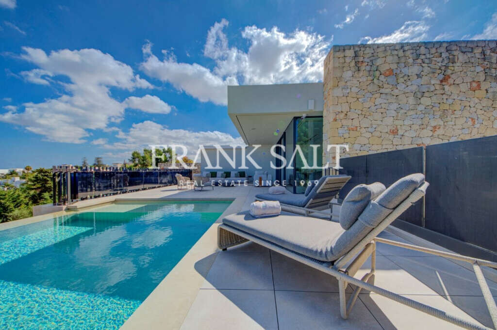 Madliena, 5 Bedrooms Bedrooms, ,3 BathroomsBathrooms,For Sale,FRSA-922801