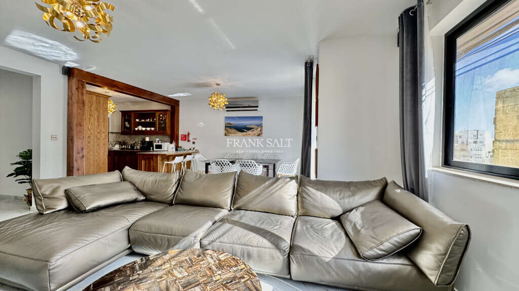 St Julians, 3 Bedrooms Bedrooms, ,1 BathroomBathrooms,For Sale,FRSA-923125