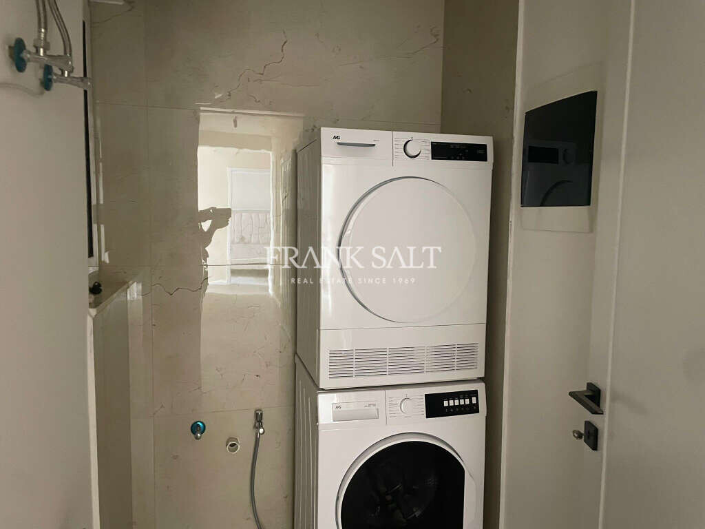 Birzebbugia, 3 Bedrooms Bedrooms, ,3 BathroomsBathrooms,For Sale,FRSA-922994