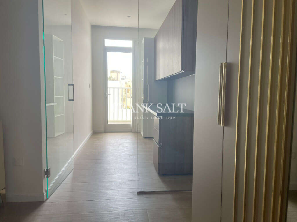 Birzebbugia, 3 Bedrooms Bedrooms, ,3 BathroomsBathrooms,For Sale,FRSA-922994