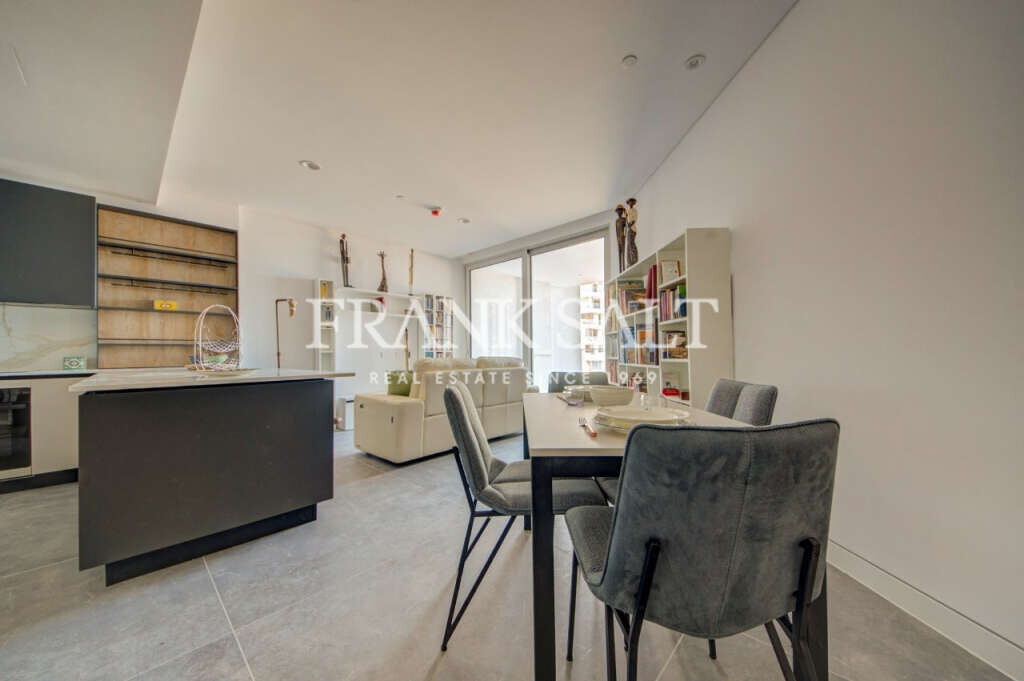 The Shoreline at Smart City, 2 Bedrooms Bedrooms, ,1 BathroomBathrooms,For Sale,FRSA-922483