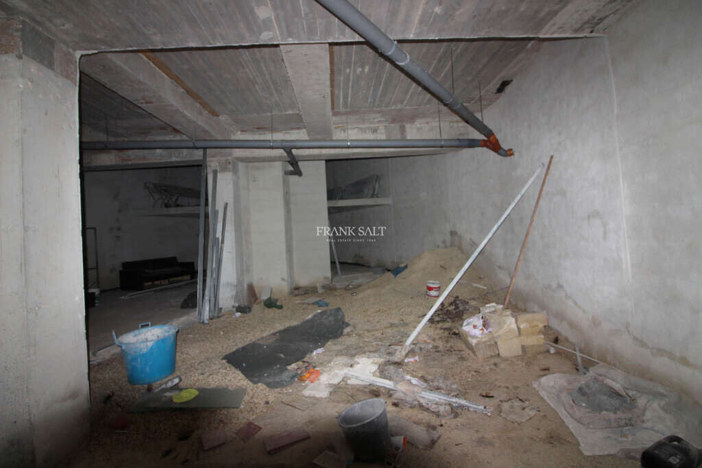 Zurrieq, 1 Bedroom Bedrooms, ,For Sale,FRSA-851950