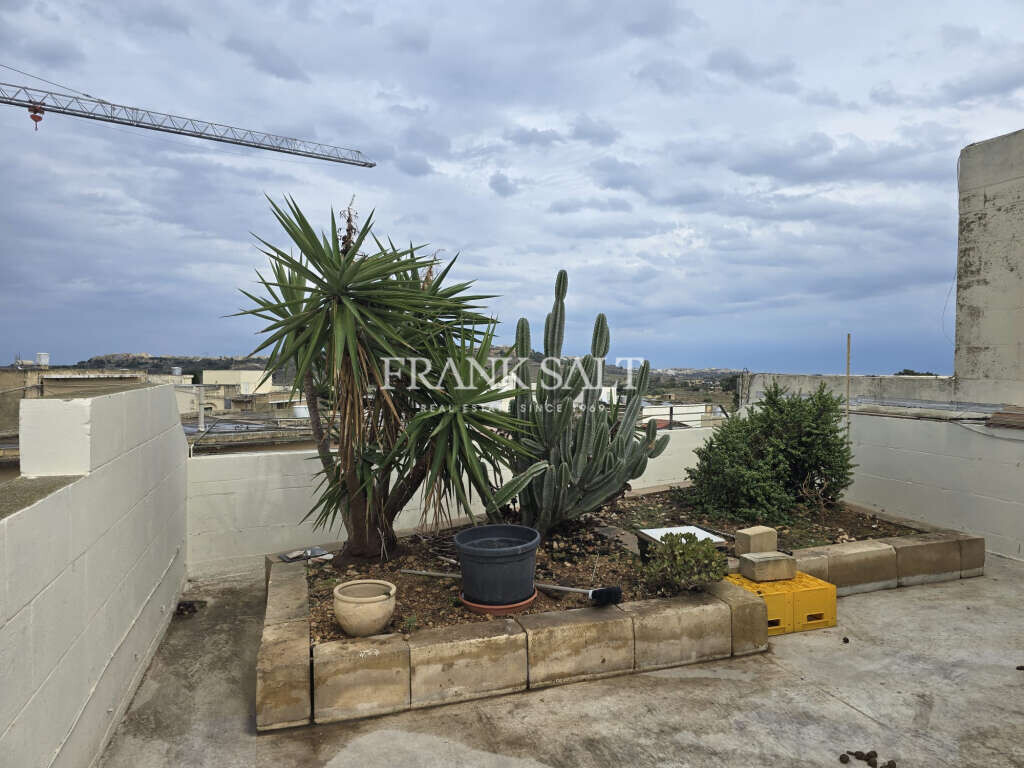 Xewkija, Gozo, 3 Bedrooms Bedrooms, ,For Sale,FRSA-923043